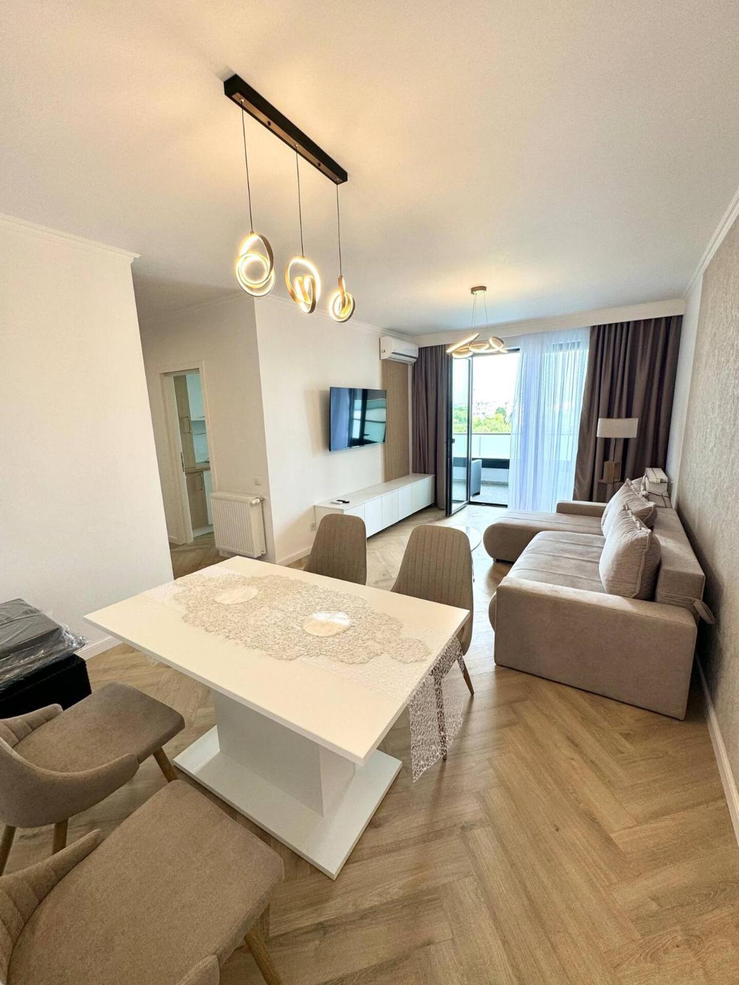 Lake View Luxury Apartament Cluj-Napoca Ngoại thất bức ảnh